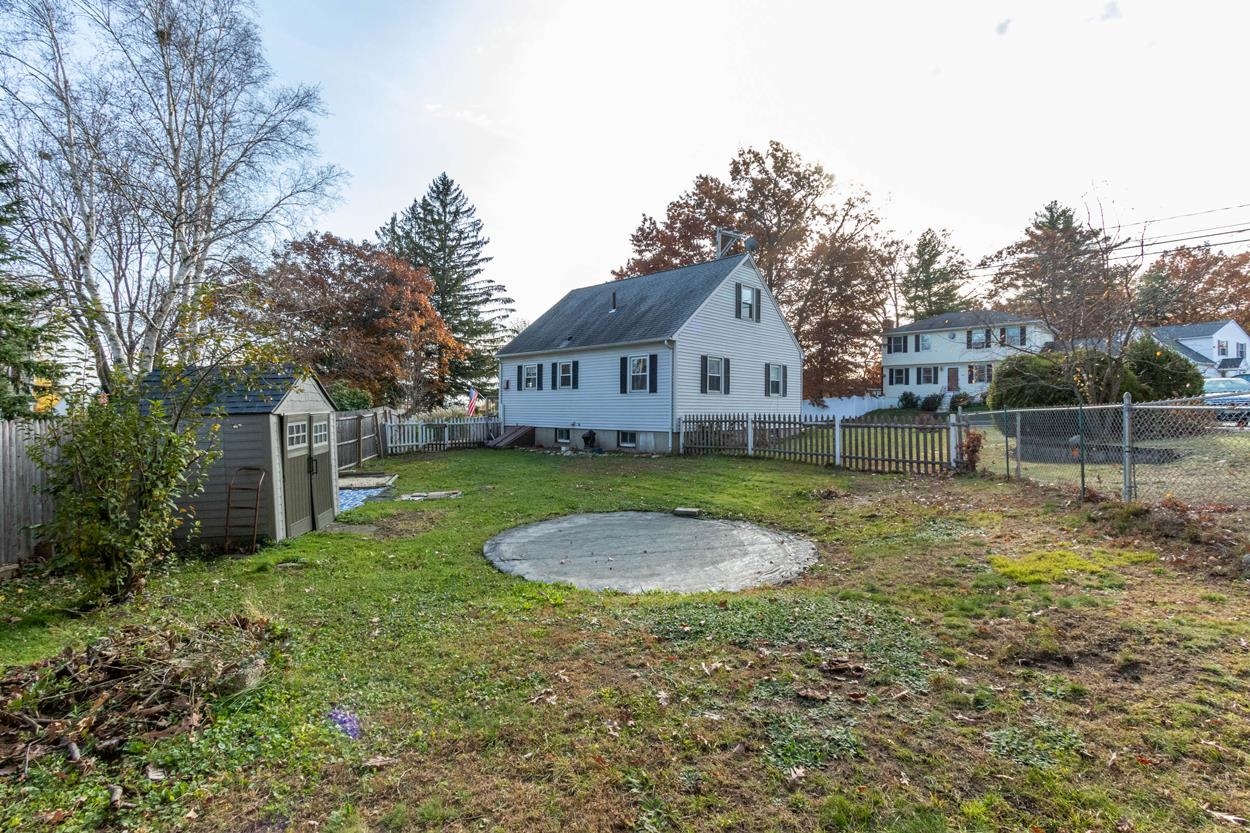 660 Weston Road Manchester, NH 03103 - Photo 35 of 37 Gallery Image 35
