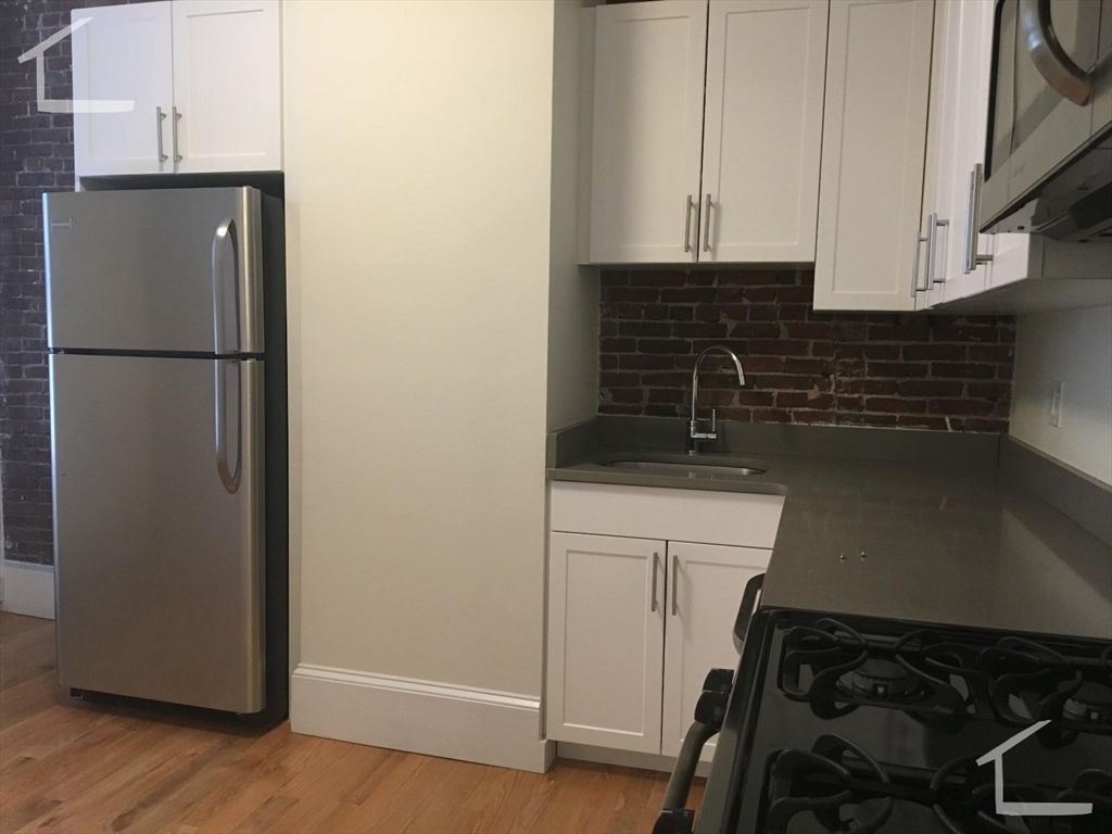 36 East Springfield Street, Unit 1 Boston, MA 02118 - Photo 11 of 12