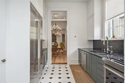 $1,998,000 | 928 St Ann Street, New Orleans, LA 70116