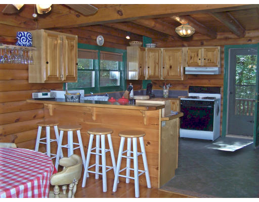 22 Amherst Road Hopkinton, MA 01748 - Photo 3 of 9 Gallery Image 3