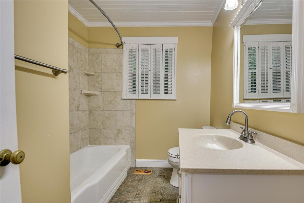 733 West Rollingwood Road Aiken, SC 29801 - Photo 7 of 16
