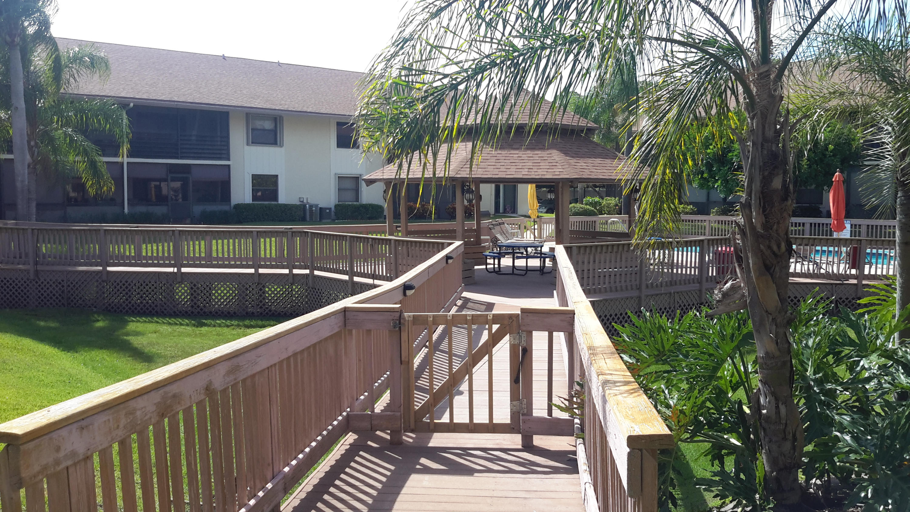 1861 Southwest Palm City Road, Unit F201 Stuart, FL 34994 - Photo 8 of 11 20140604_162557