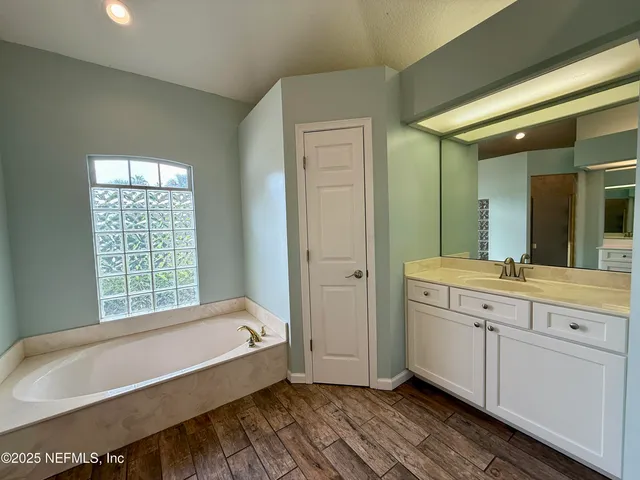 $3,550 | 1700 Country Walk Drive, Fleming Island, FL 32003