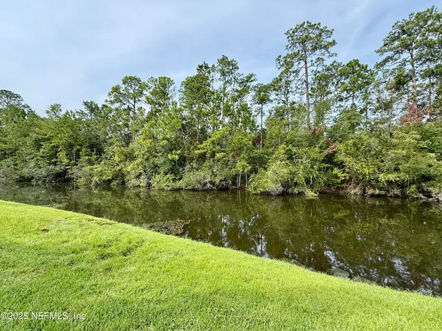 $3,550 | 1700 Country Walk Drive, Fleming Island, FL 32003