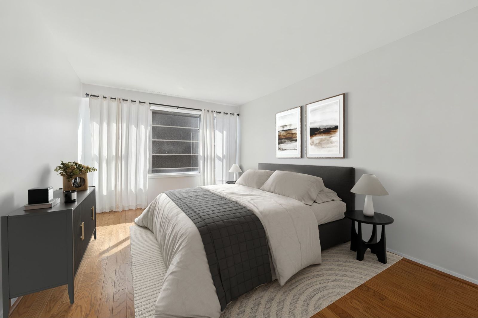 6157 North Sheridan Road, Unit 6K Chicago, IL 60660 - Photo 12 of 18 a bedroom with a bed and a window