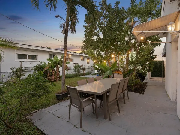 $7,800 | 9232 Harding Avenue, Surfside, FL 33154