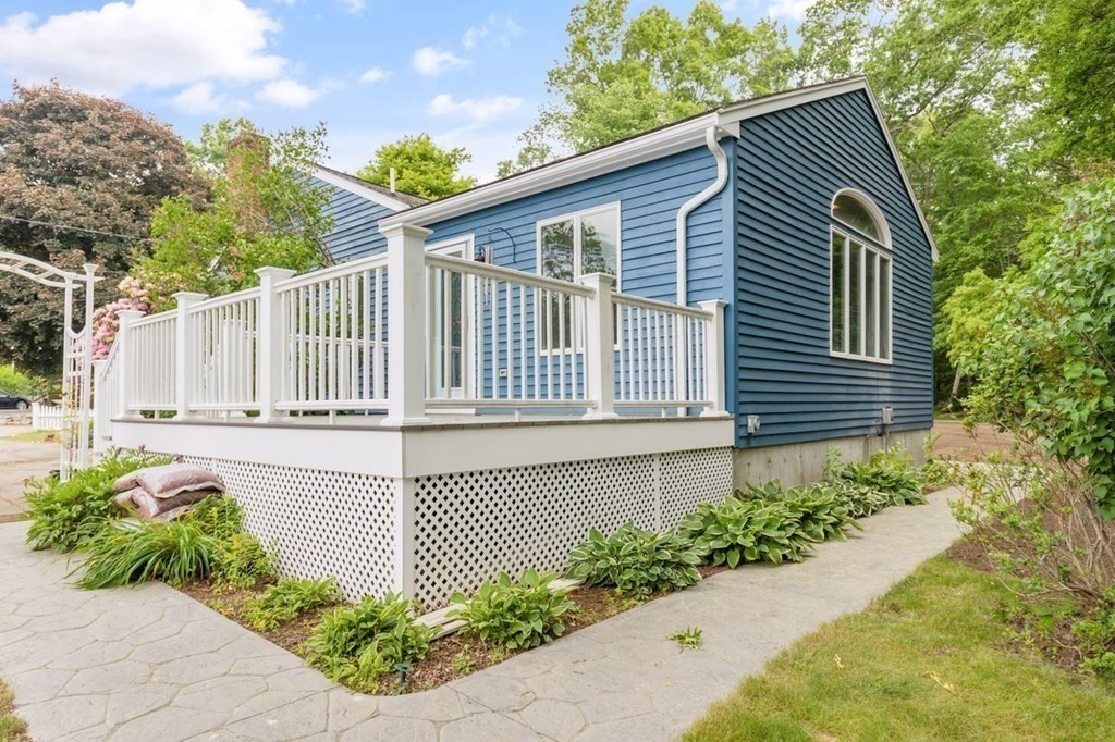 29 Marshall Road Easton, MA 02356 - Photo 25 of 31 a front view of a house with garden