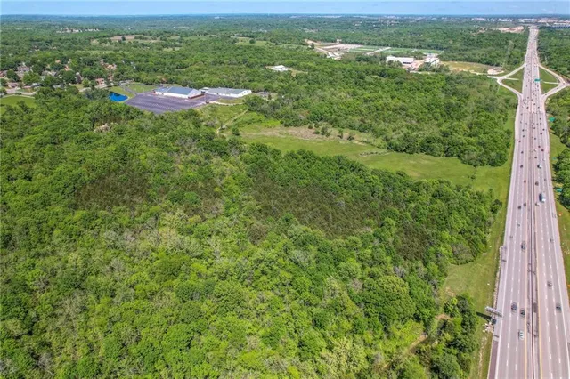 $950,000 | View High Dr Drive, Kansas City, MO 64134