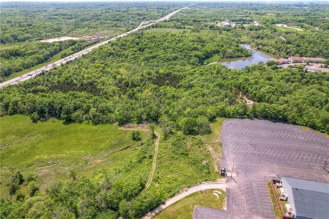 $950,000 | View High Dr Drive, Kansas City, MO 64134