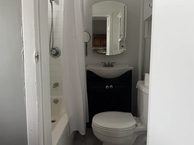 $1,650 | 134 43rd Street, Unit 2, Union City, NJ 07087