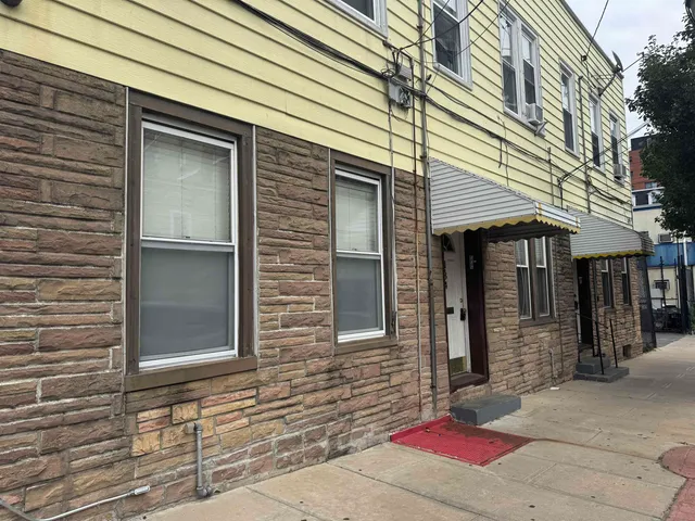 $1,650 | 134 43rd Street, Unit 2, Union City, NJ 07087