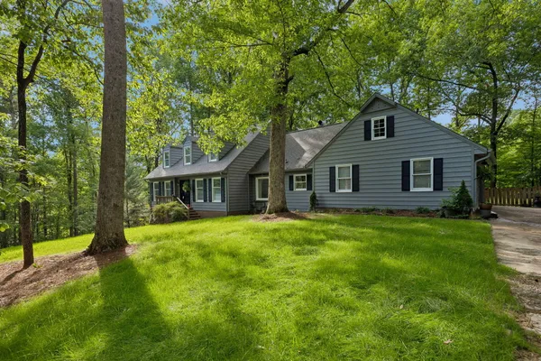 $399,900 | 2213 Rocky Face Circle, Dalton, GA 30720