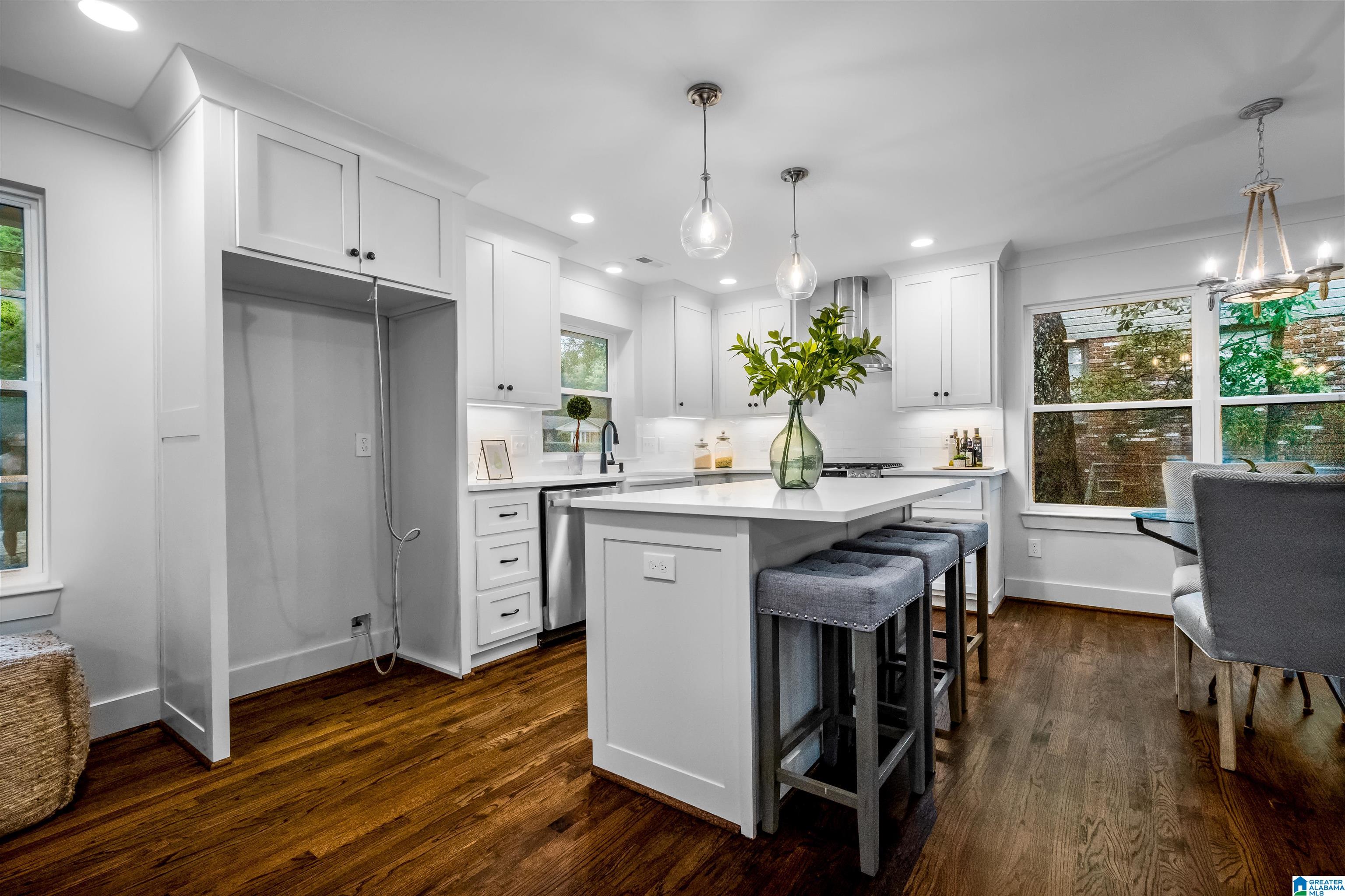 3968 Kyle Lane Birmingham, AL 35243 - Photo 6 of 29