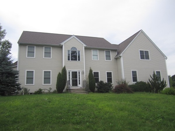 135 Osgood Road Charlton, MA 01507 - Photo 1 of 30 Gallery Image 1