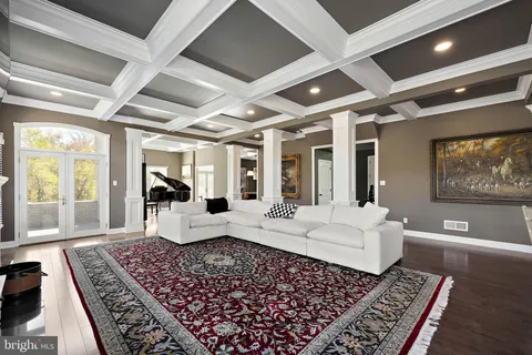 $1,750,000 | 200 Dogwood Slope Road, Wilmington, DE 19807