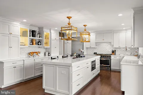 $1,750,000 | 200 Dogwood Slope Road, Wilmington, DE 19807