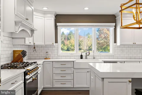 $1,750,000 | 200 Dogwood Slope Road, Wilmington, DE 19807