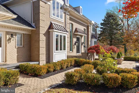 $1,750,000 | 200 Dogwood Slope Road, Wilmington, DE 19807