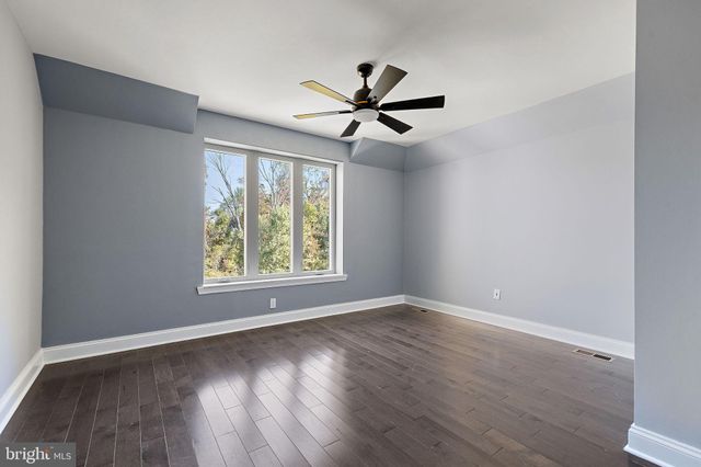 a picture of a bathroom with a sink