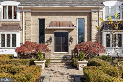 $1,750,000 | 200 Dogwood Slope Road, Wilmington, DE 19807