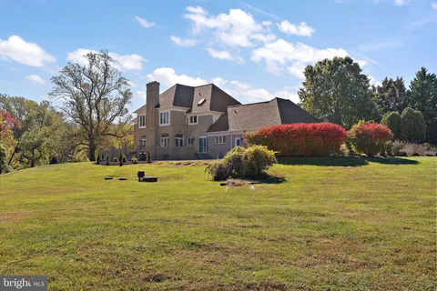 $1,750,000 | 200 Dogwood Slope Road, Wilmington, DE 19807
