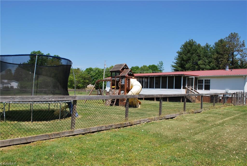 2838 Rome Anthony Road Yadkinville, NC 27055 - Photo 11 of 38 Gallery Image 11