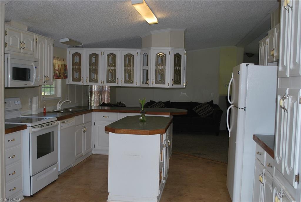 2838 Rome Anthony Road Yadkinville, NC 27055 - Photo 16 of 38 Gallery Image 16