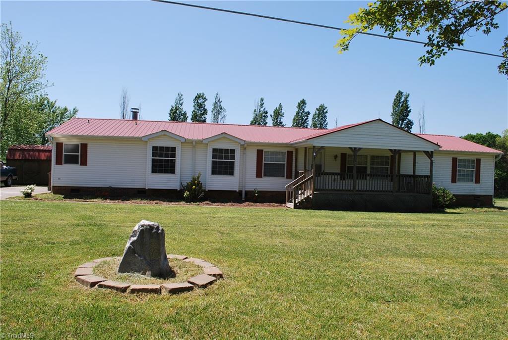 2838 Rome Anthony Road Yadkinville, NC 27055 - Photo 2 of 38 Gallery Image 2