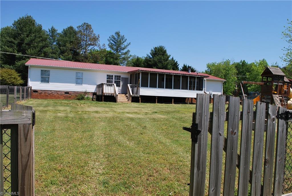 2838 Rome Anthony Road Yadkinville, NC 27055 - Photo 4 of 38 Gallery Image 4