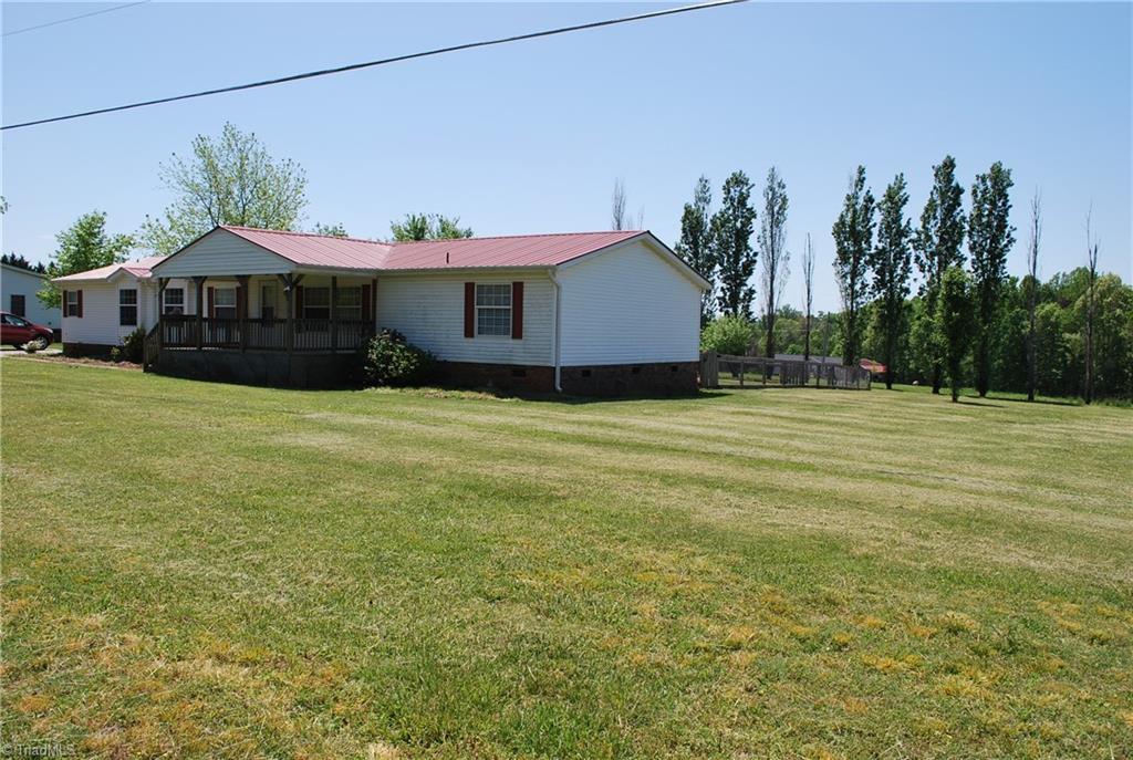2838 Rome Anthony Road Yadkinville, NC 27055 - Photo 5 of 38 Gallery Image 5