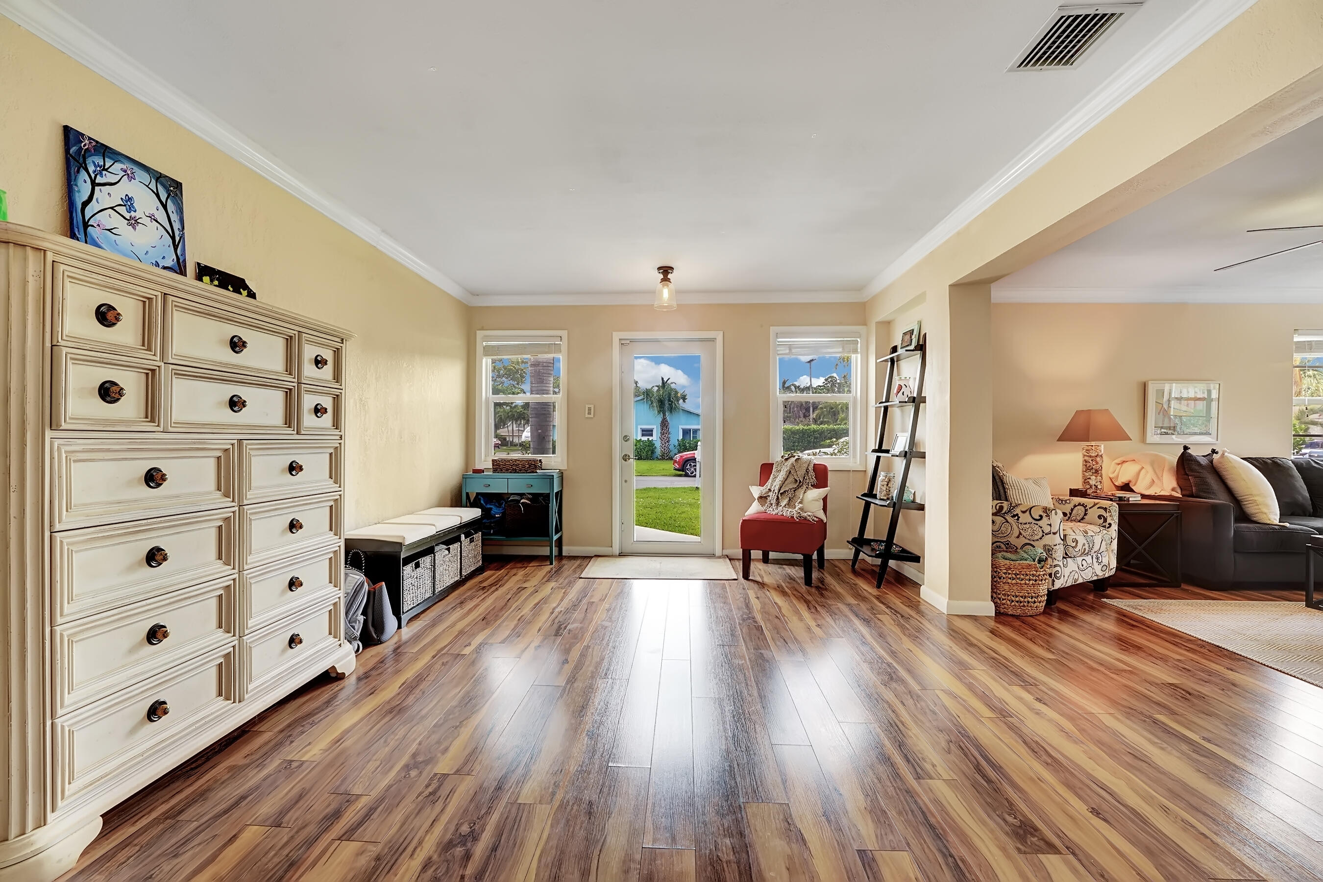 2850 Southwest 5th Street Boynton Beach, FL 33435 - Photo 8 of 31 DSC02776