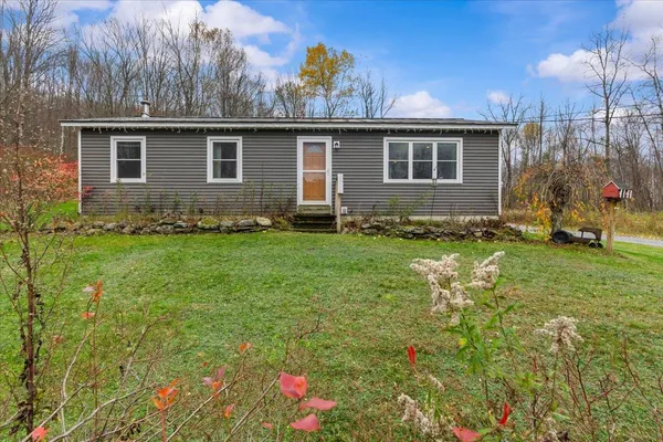 $395,900 | 10 Cross Road, Milton, VT 05468