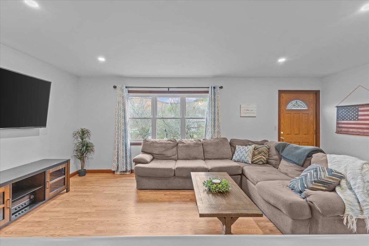 10 Cross Road Milton, VT 05468 - Photo 12 of 43