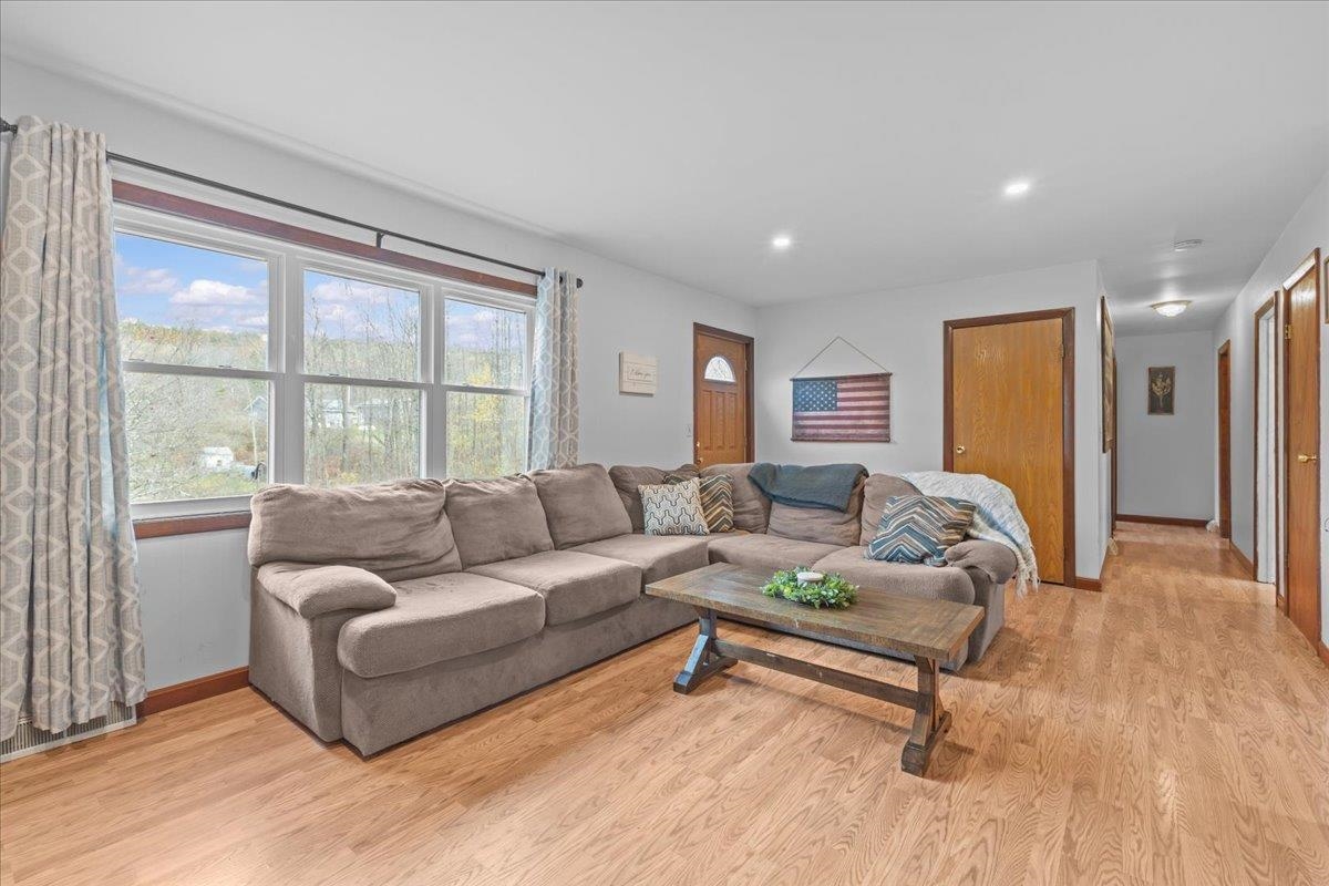 10 Cross Road Milton, VT 05468 - Photo 14 of 43