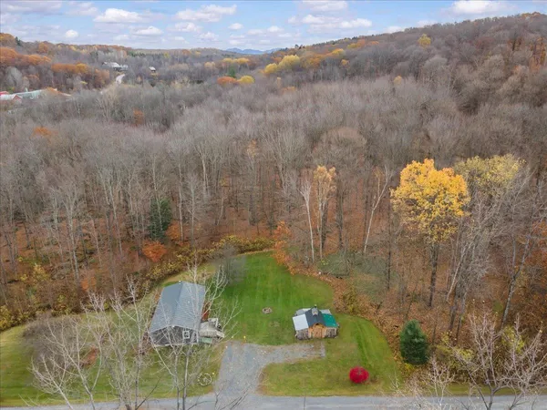 $395,900 | 10 Cross Road, Milton, VT 05468