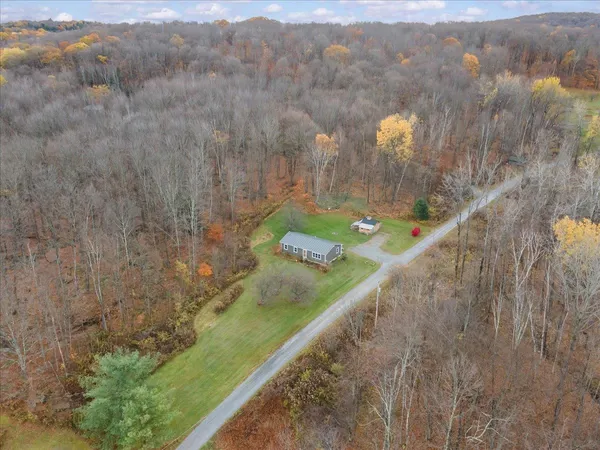 $395,900 | 10 Cross Road, Milton, VT 05468