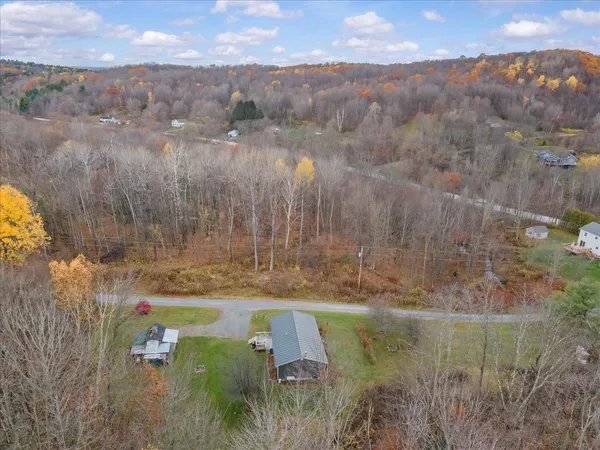 $395,900 | 10 Cross Road, Milton, VT 05468