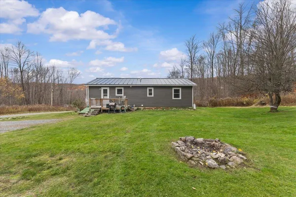 $395,900 | 10 Cross Road, Milton, VT 05468