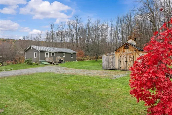 $395,900 | 10 Cross Road, Milton, VT 05468