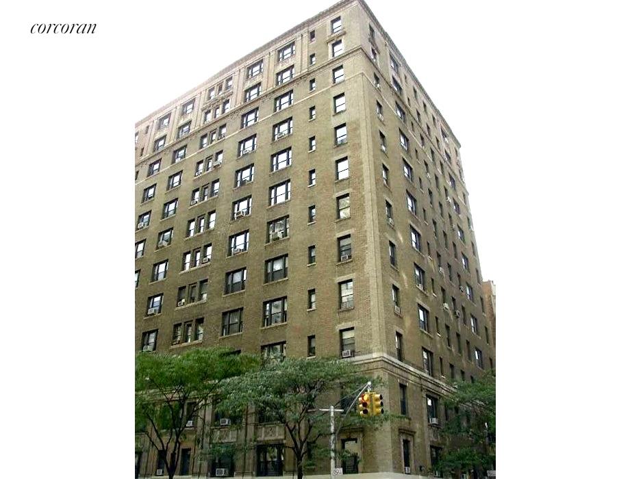 789 West End Avenue, Unit PH6 Manhattan, NY 10025 - Photo 14 of 19 a view of a large building