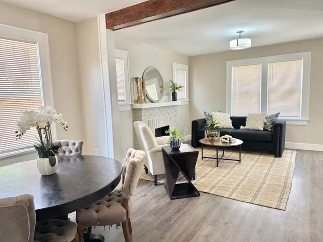 $1,300 | 2109 27th Street, Lubbock, TX 79411