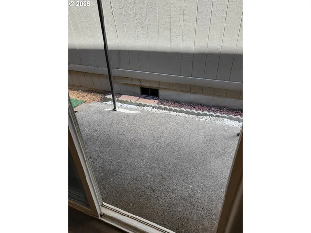 $409,999 | 667 Southeast 5th Avenue, Hillsboro, OR 97123