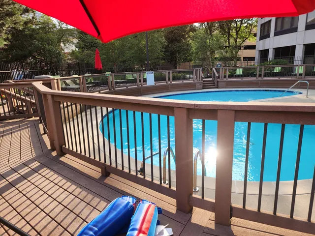 $224,000 | 5000 Town Centre, Unit 1404, Southfield, MI 48075