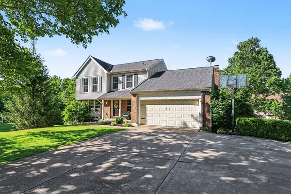 $375,000 | 6117 Redbud Court, Florence, KY 41042