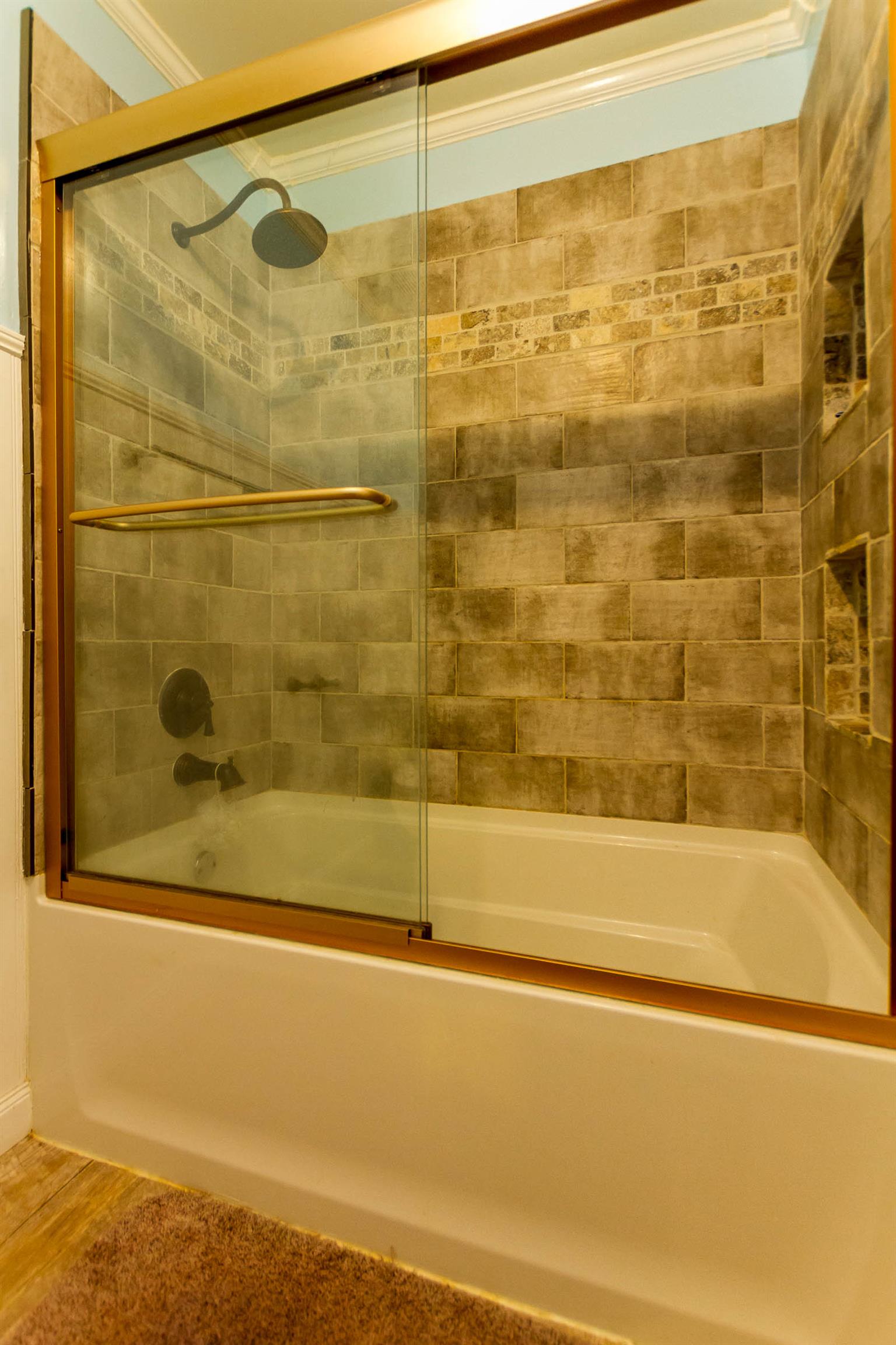 1941 Bradbury Road Adams, TN 37010 - Photo 12 of 30 a bathroom with a shower and a bath tub