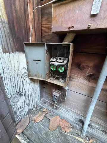 $1,140,000 | 1980 Chestnut Avenue, Long Beach, CA 90806