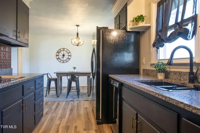 $349,900 | 334 Sinking Springs Road, Bristol, TN 37620