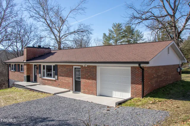 $349,900 | 334 Sinking Springs Road, Bristol, TN 37620