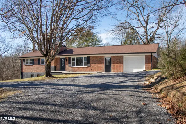 $349,900 | 334 Sinking Springs Road, Bristol, TN 37620