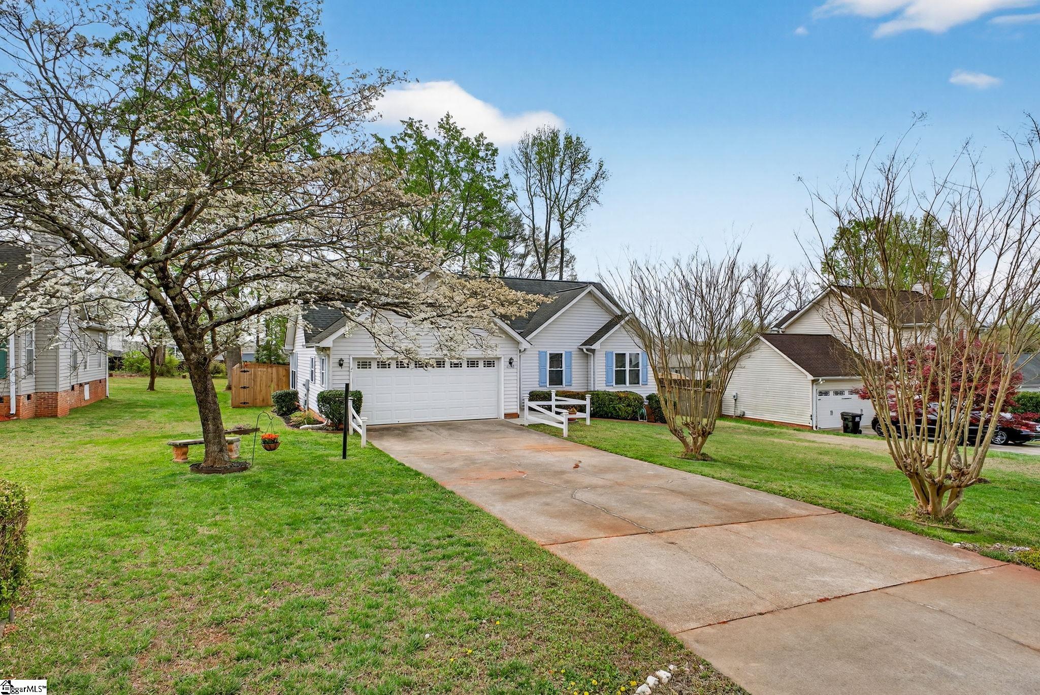 400 Jacqueline Road Piedmont, SC 29673 - Photo 2 of 24